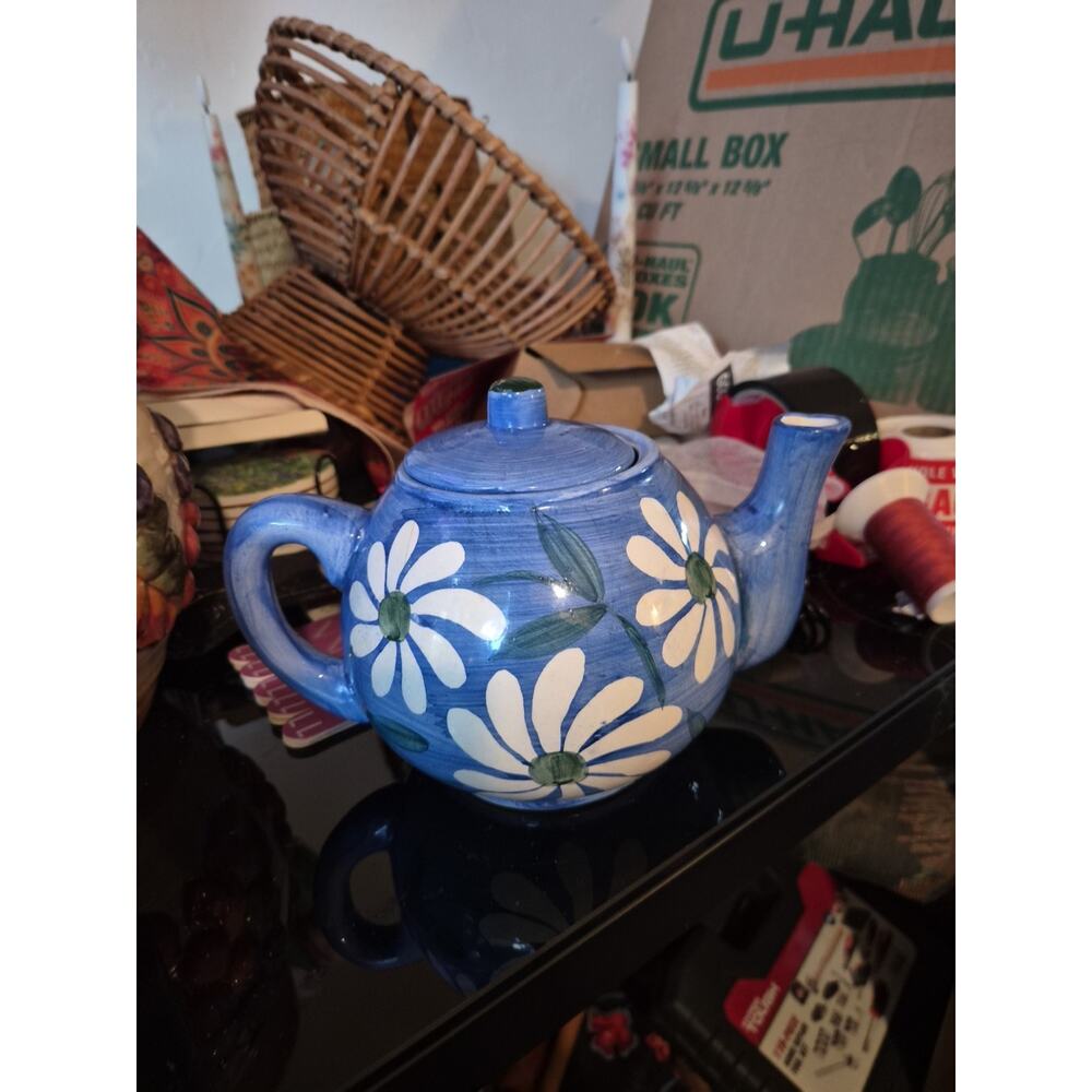 Royal Norfolk Teapot Cobalt Blue With Leaves And Daisey On It